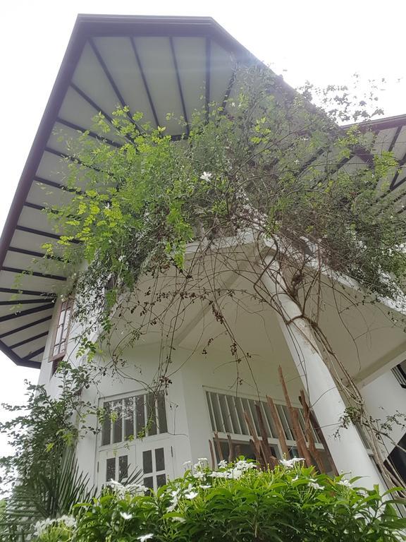 Villa Dewasiri Unawatuna Exterior photo